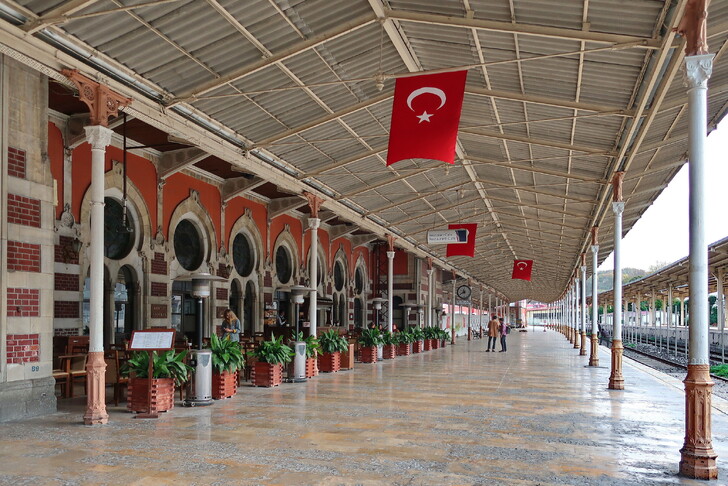 Исторический вокзал Сиркеджи