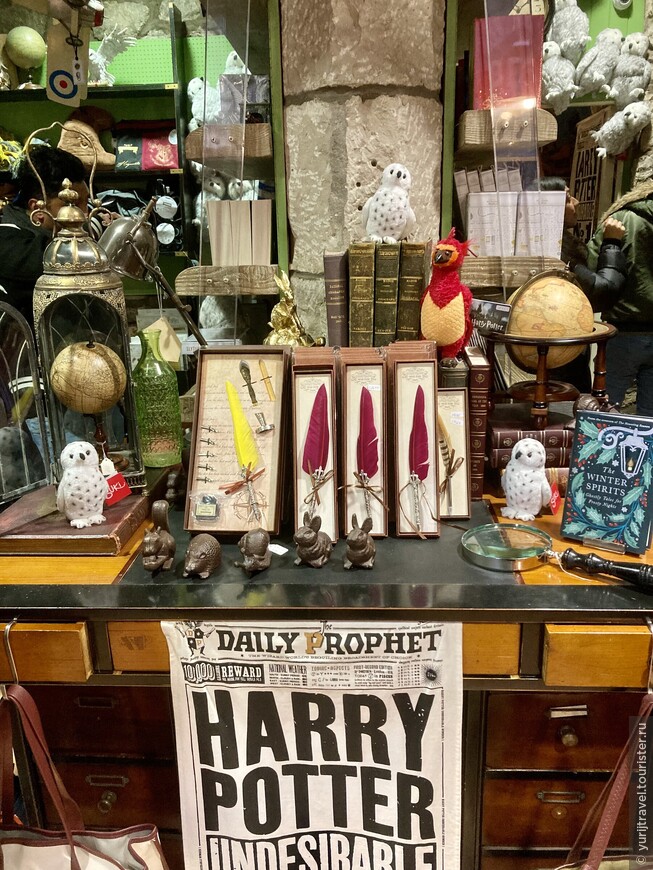 Сувениры магазина Гарри Поттера