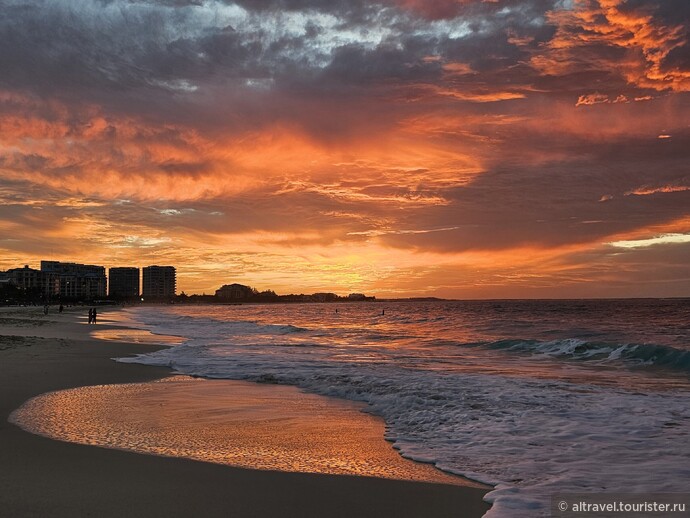 Пляж Грейс Бэй справедливо считается одним из лучших в мире.