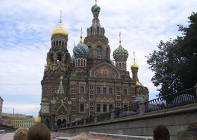Пара часов в Санкт-Петербурге 18 лет назад