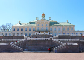 Петербург. Большой дворец в Ораниенбауме