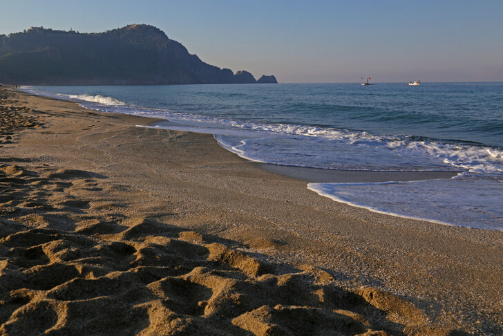 Алания - один из лучших пляжных курортов на Анталийской Ривьере