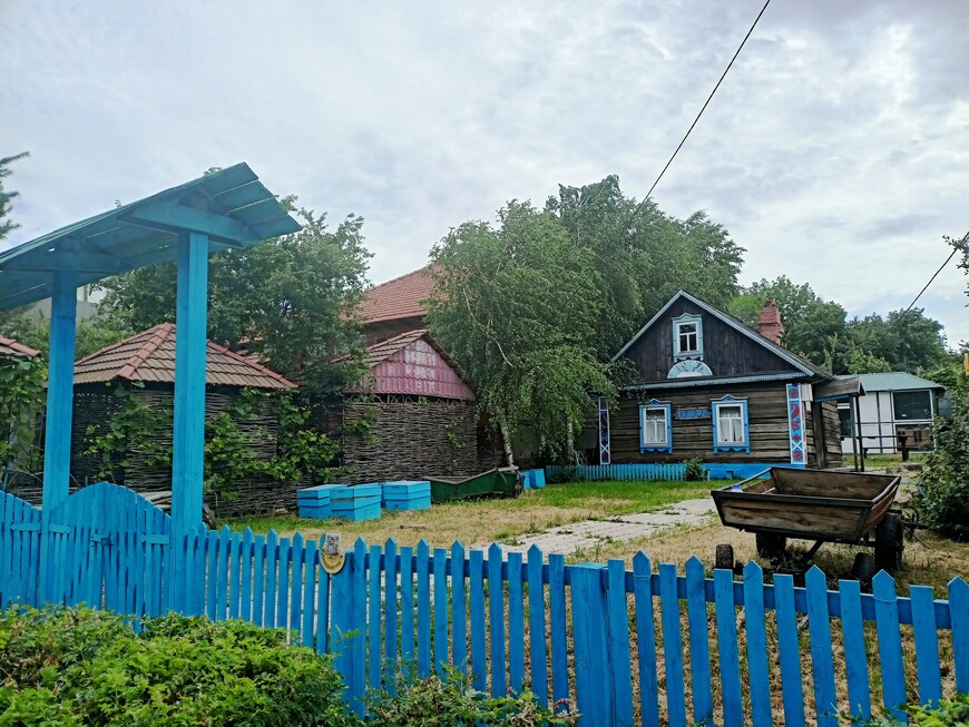 Мордовское подворье в Национальной деревне