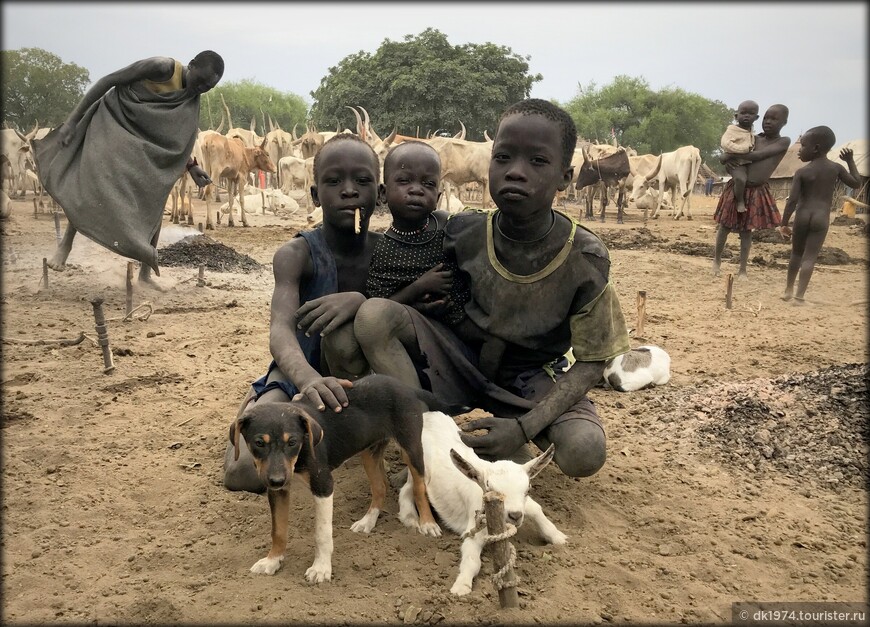 Путешествие в Южный Судан ч.8 — прогулка по колоритной деревне 