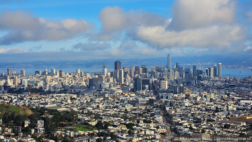 Вид на северную часть Сан-Франциско с холма Твин Пикс