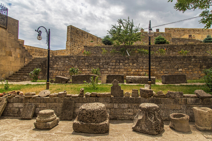 Дербентская крепость в наши дни открыта как музей
