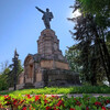 Знаменитый памятник Ильичу в костромском кремле