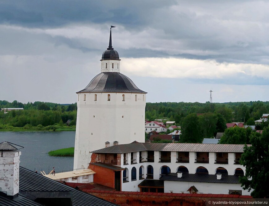 Три кирилловских монастыря за один день — это реально