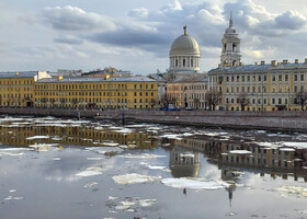 Отражения в Петербурге, или Петербург в отражениях