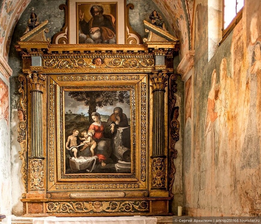 Средневековая церковь Сан Доменико в легендарной Матере — на юге Италии