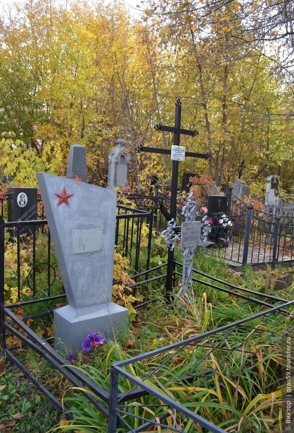 Тайны саратовского Воскресенского кладбища. Могильные камни
