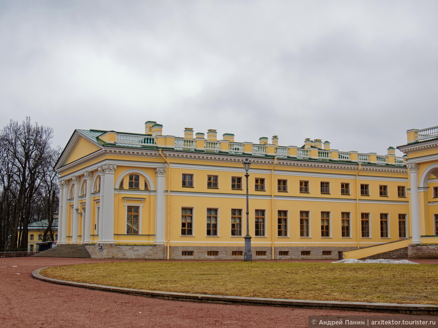 Александровский дворец в Пушкине
