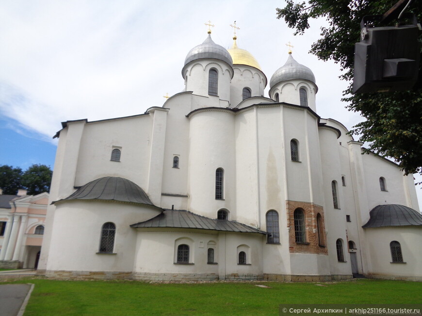 Софийский собор Великого Новгорода — самый древний храм Северной Руси