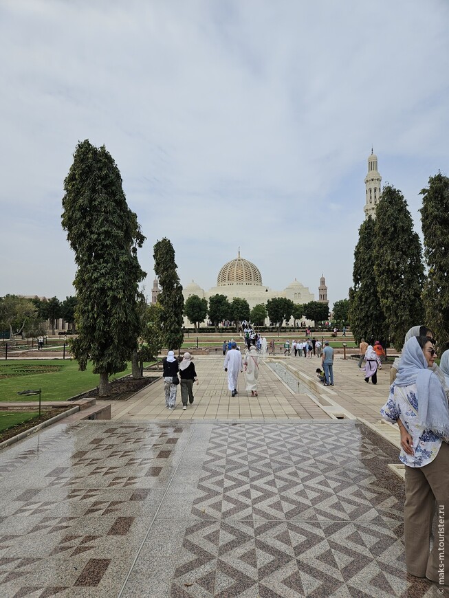 Вид на мечеть султана Кабуса