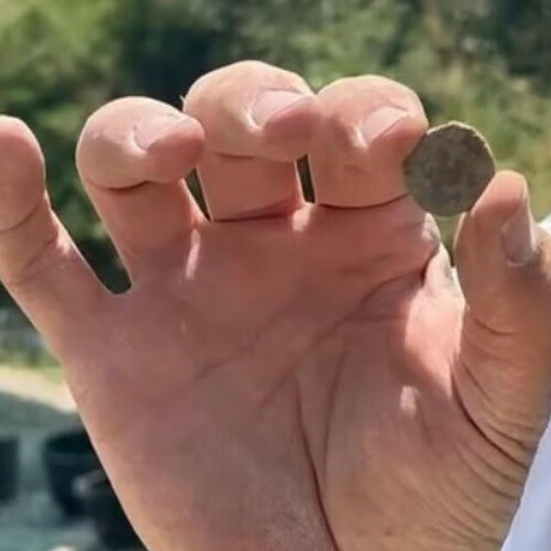 Дети в Израиле нашли монету возрастом 1200 лет