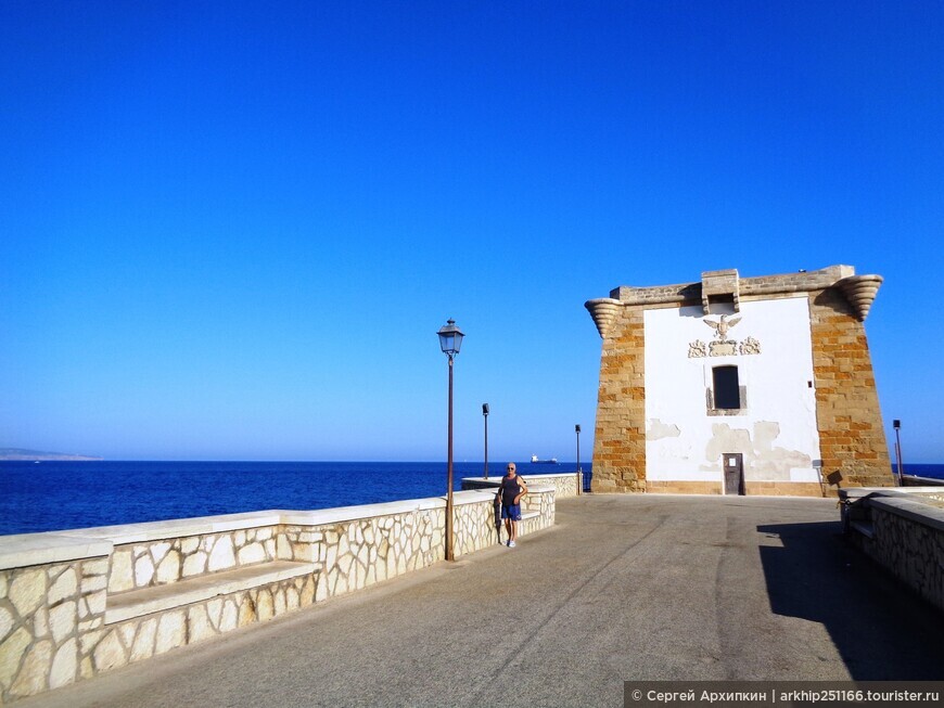 Сторожевая башня Линье 17 века — самая западная точка острова Сицилия