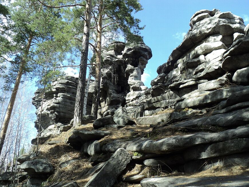 Скалы петра гронского фото Скалы Петра Гронского