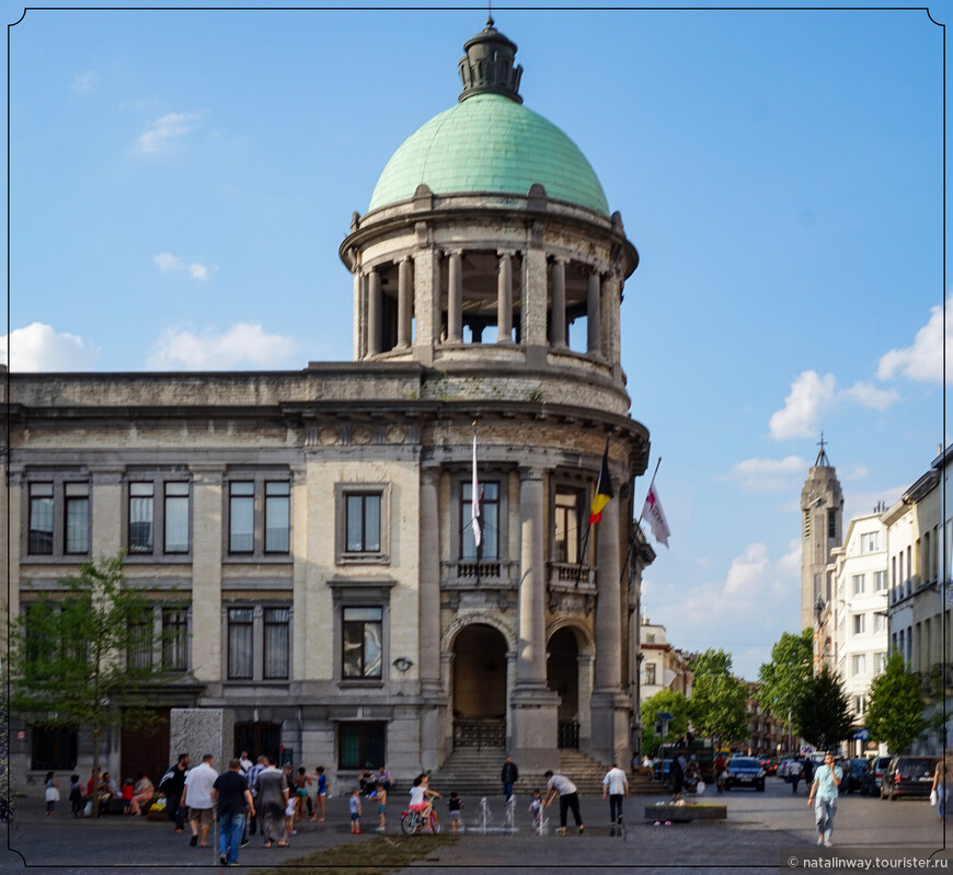 Place communale. Molenbeek