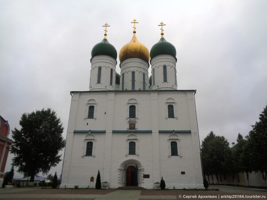 Главный храм Коломны — старинный Успенский Кафедральный собор