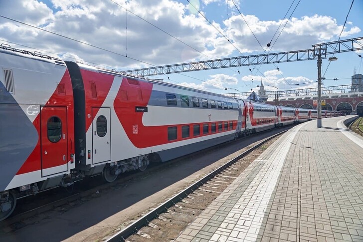 Поезд Москва — Орск