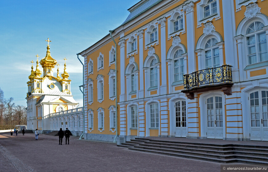 Петергоф сквозь смешинки