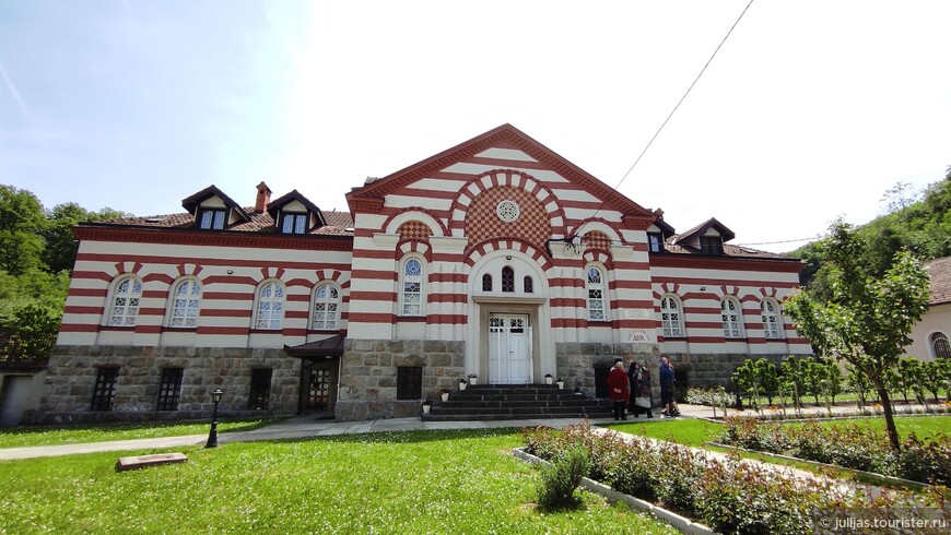 Монашеская школа в Раковице. Май 2022