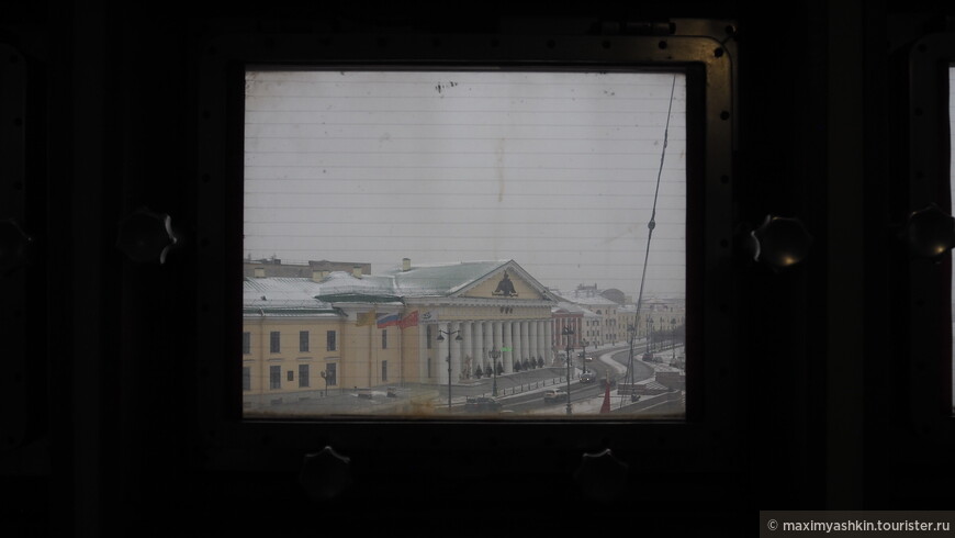 Вид на Санкт-Петербургский горный университет