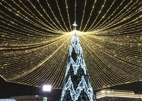 Новогодний праздничный Челябинск