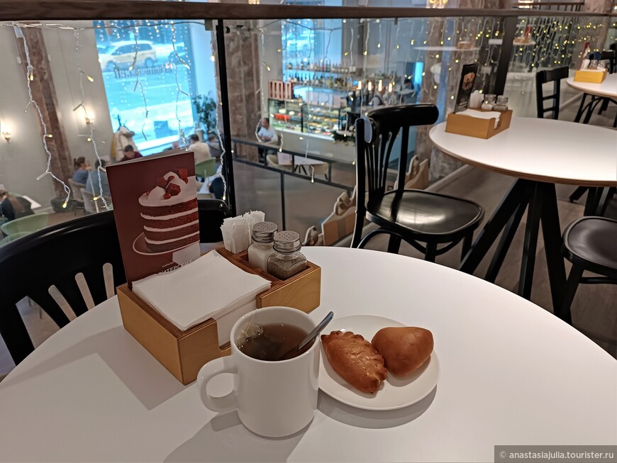 Кафе-столовая “Кремлевский”, где приятно и позавтракать, и поужинать