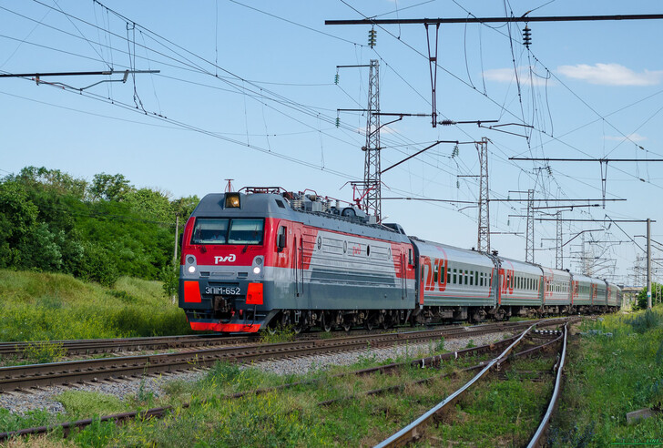 Поезд Москва — Владикавказ