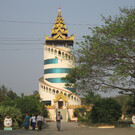 Музей под открытым небом в Янгоне