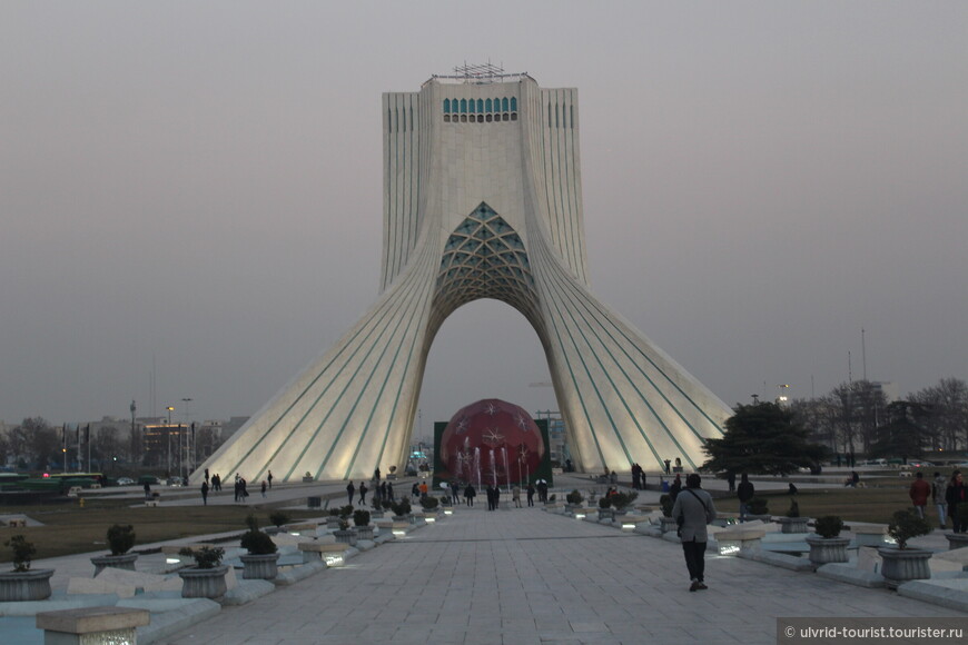 В столице Исламской Республики