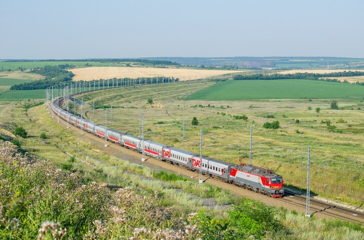 Поезд Новороссийск — Москва