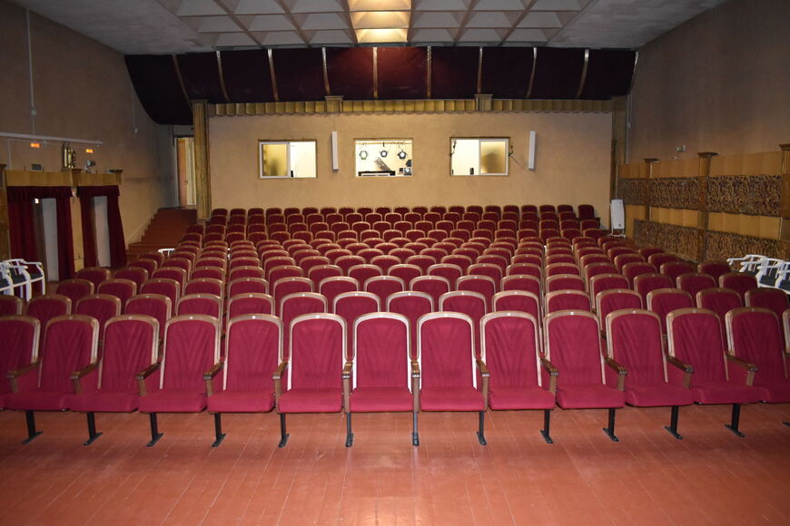 Большой зал Кукольного театра Орла