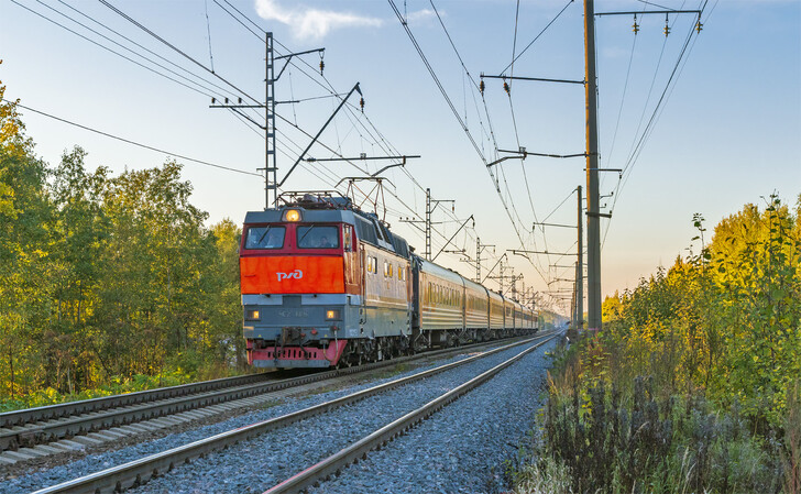 Поезд Екатеринбург — Санкт-Петербург 