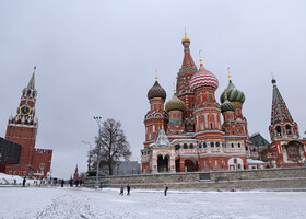 Удивительные московские храмы под снежным покрывалом зимы