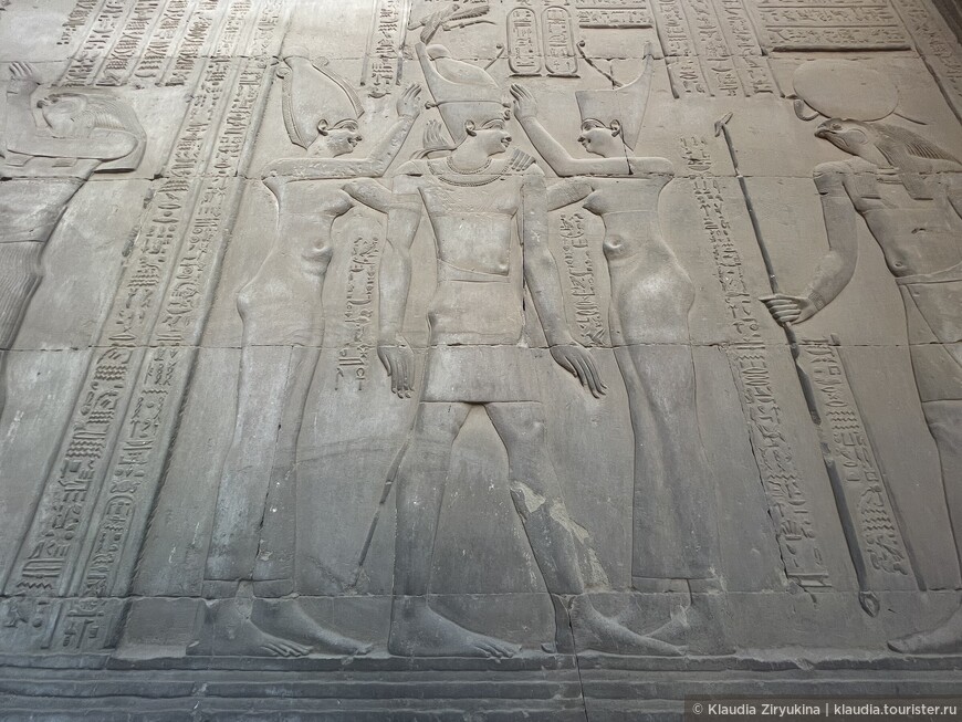 Вверх по Нилу. По пути царей и фараонов. Часть 2 — Ком Омбо —Храм Собека