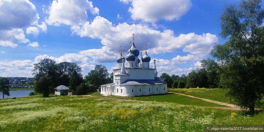 Крестовоздвиженский собор.