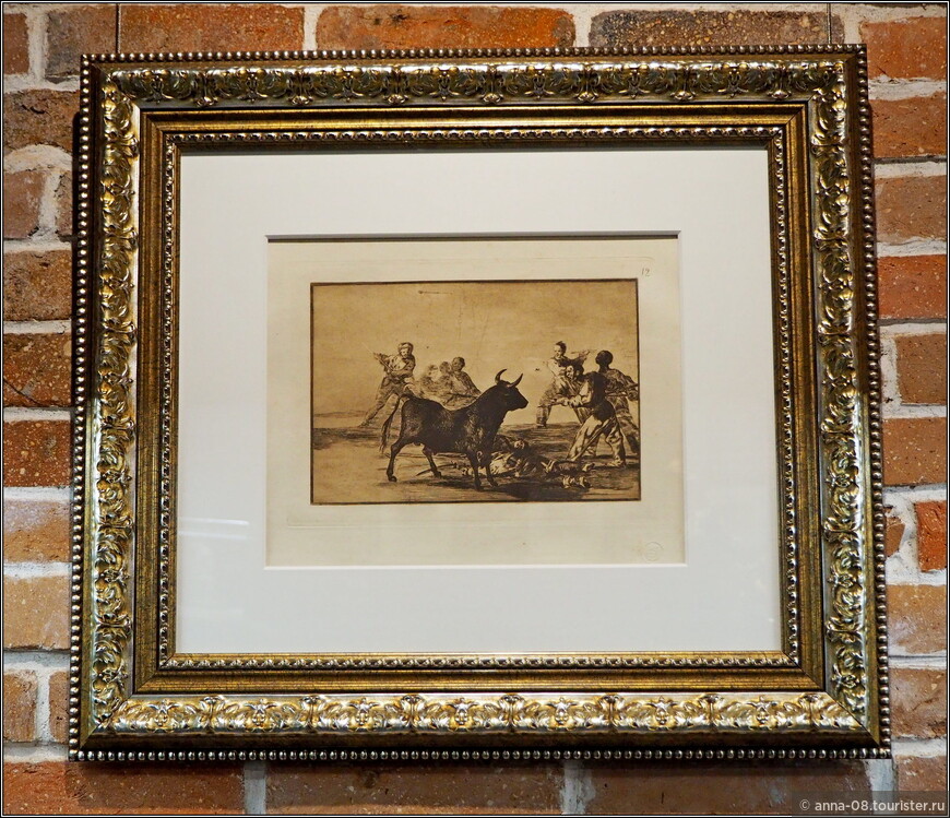 Франсиско Гойя №12 «Чернь с копьями, бандерильями и другим оружием нервирует быка», 1816