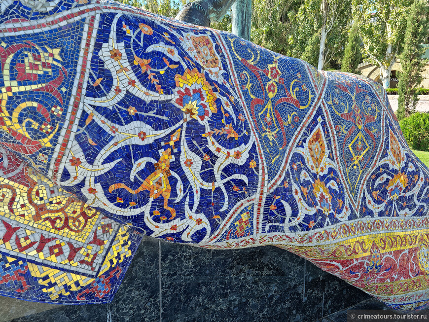 Копытами по персидскому ковру