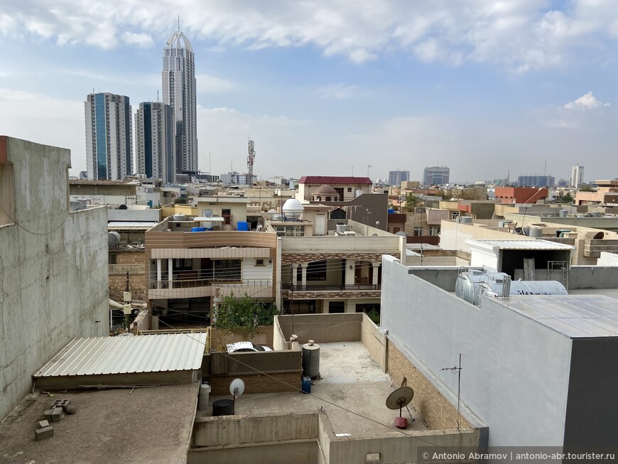 Вид Эрбиля из окна отеля «Erbil Quartz Hotel»