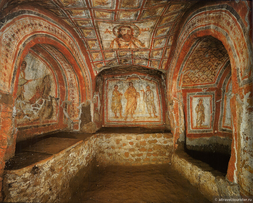 Раннехристианские росписи в одном из подземных помещений катакомб Св. Себастьяна (интернет).