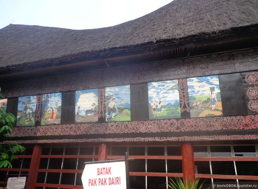 Дома батаков - образцы архитектуры одного из народов Суматры