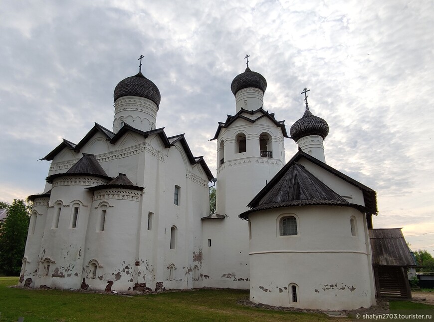 Спасо-Преображенский мужской монастырь.