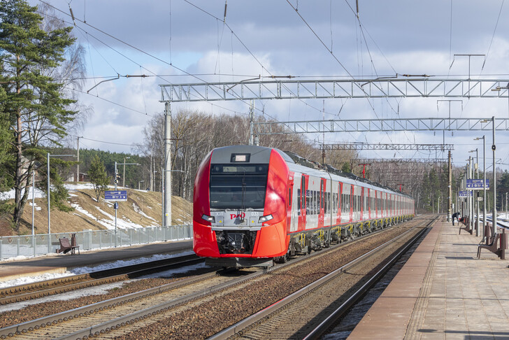 Поезд Смоленск — Минск