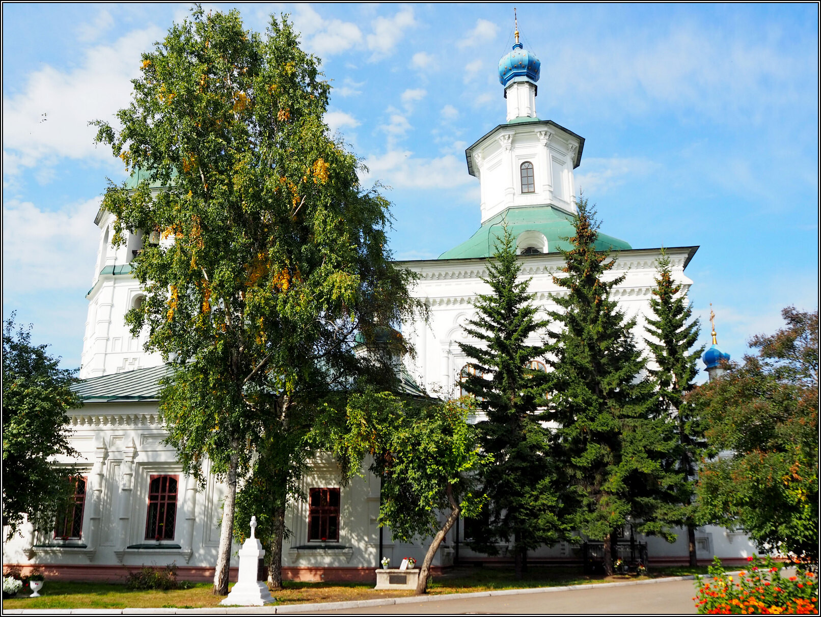 Знаменский монастырь иркутск