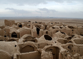 Сверху открываются необычные виды на окружающую пустыню и сооружения внутри крепости. 