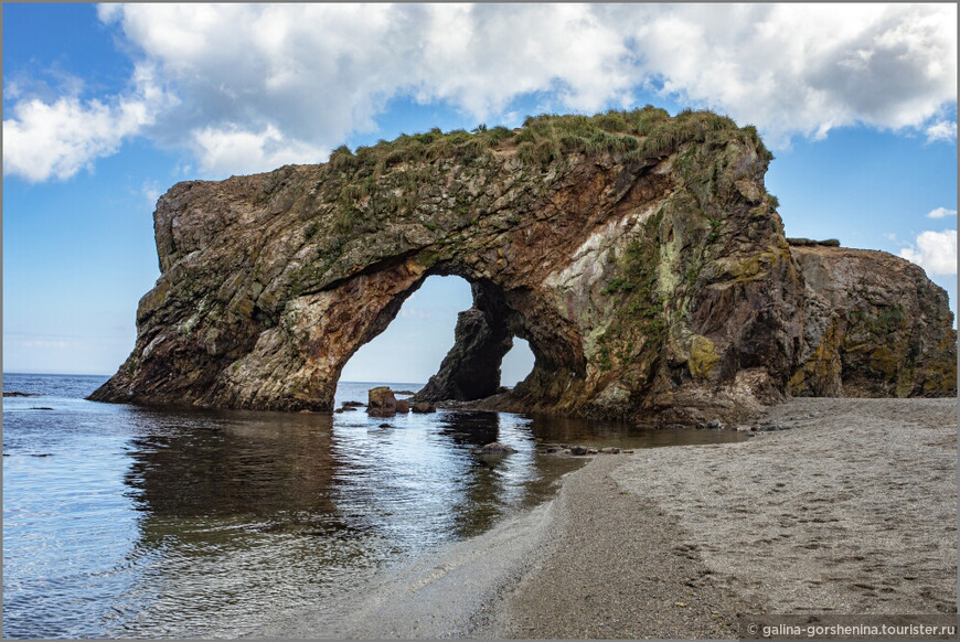 На самых дальних островах… Часть 5. Каменные арки Сахалина