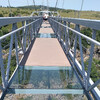 Стеклянный мост над каньоном