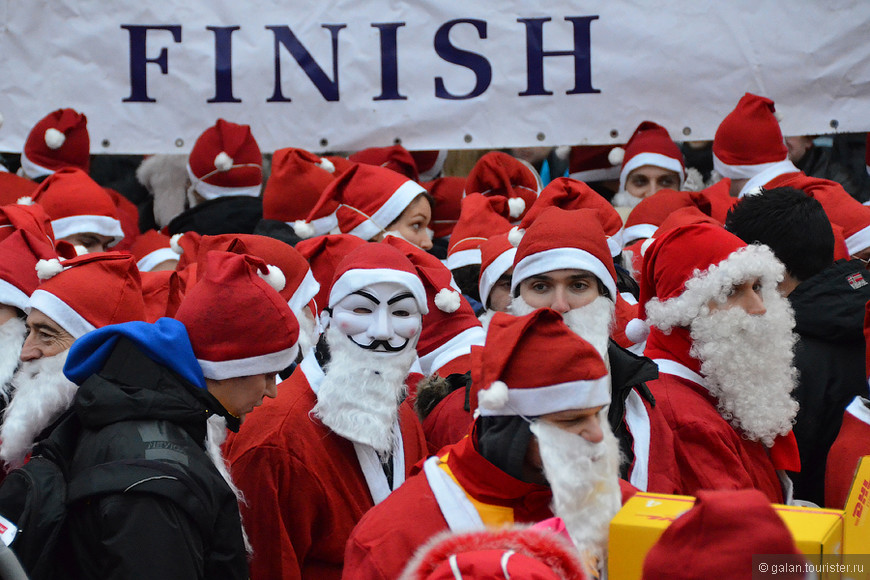 Благотворительный забег Дедов Морозов в Риге